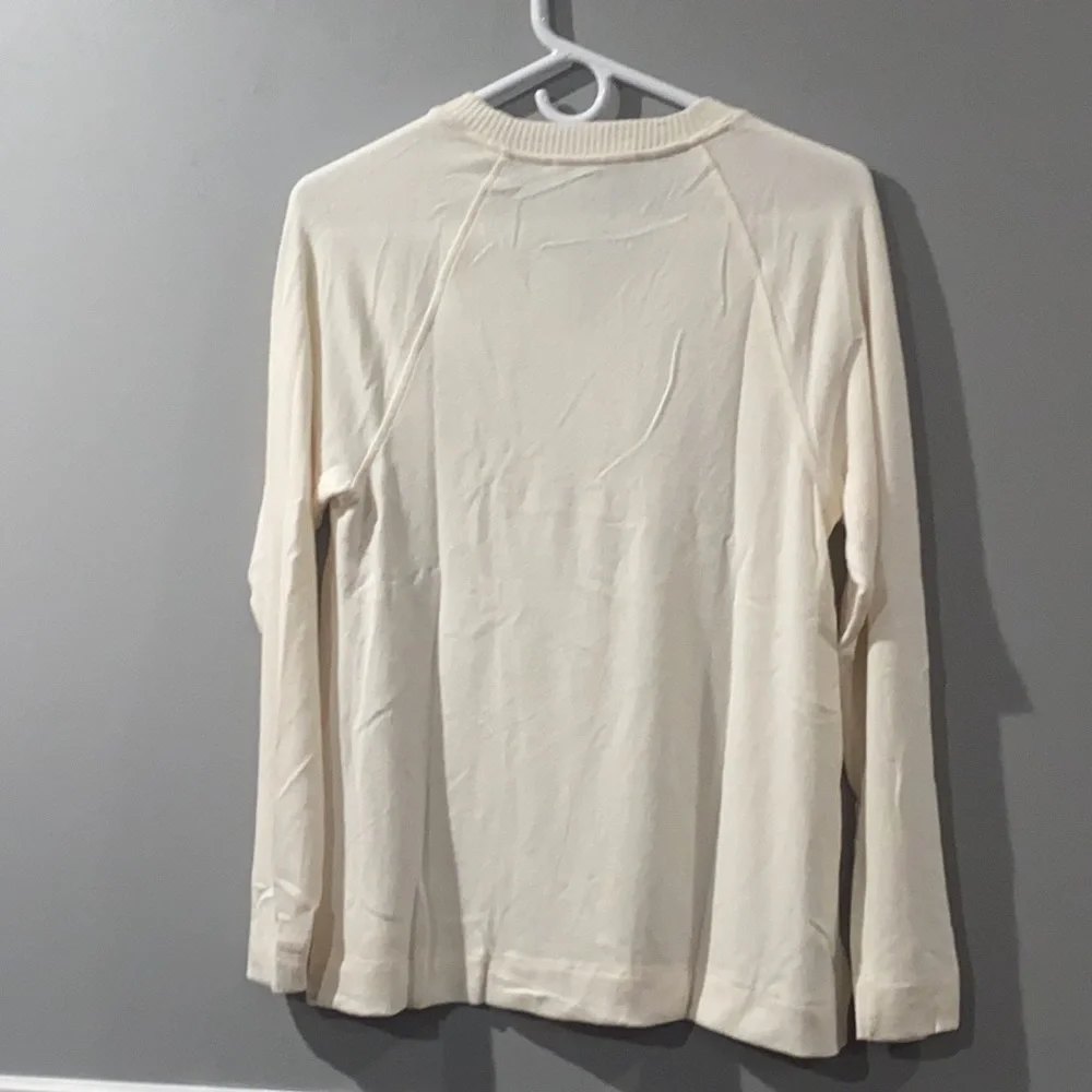 LOFT Rib Trim V-neck Long Sleeve Tee - Picture 5 of 7